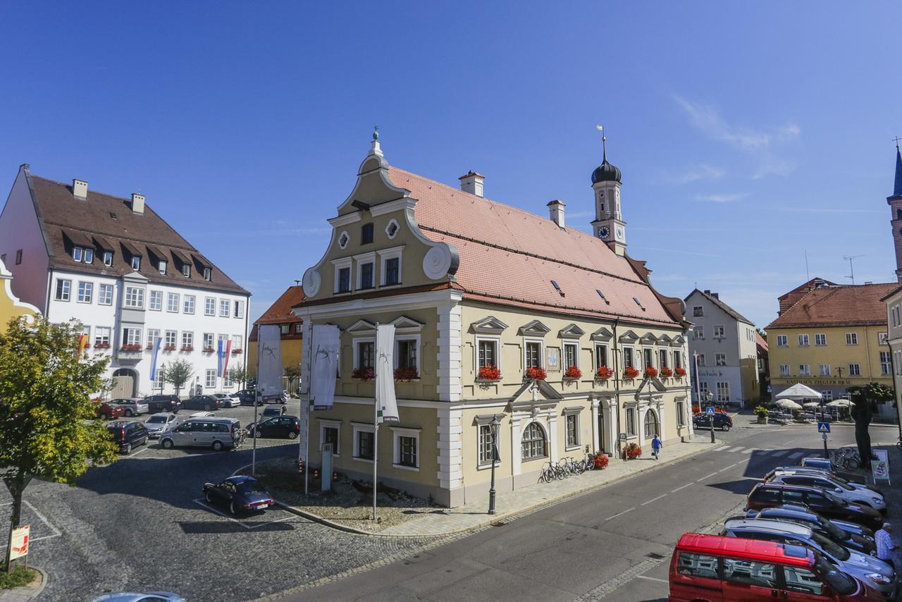Altstadtpension Waltner ฟีดแบร์ก ภายนอก รูปภาพ